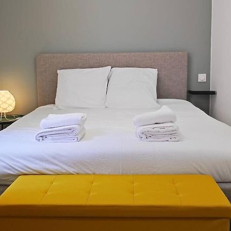 Cocon De Charline - Charme Et Elegance Dans Le Centre Apartment Montauban Bagian luar foto