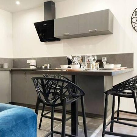 Cocon De Charline - Charme Et Elegance Dans Le Centre Apartment Montauban Bagian luar foto