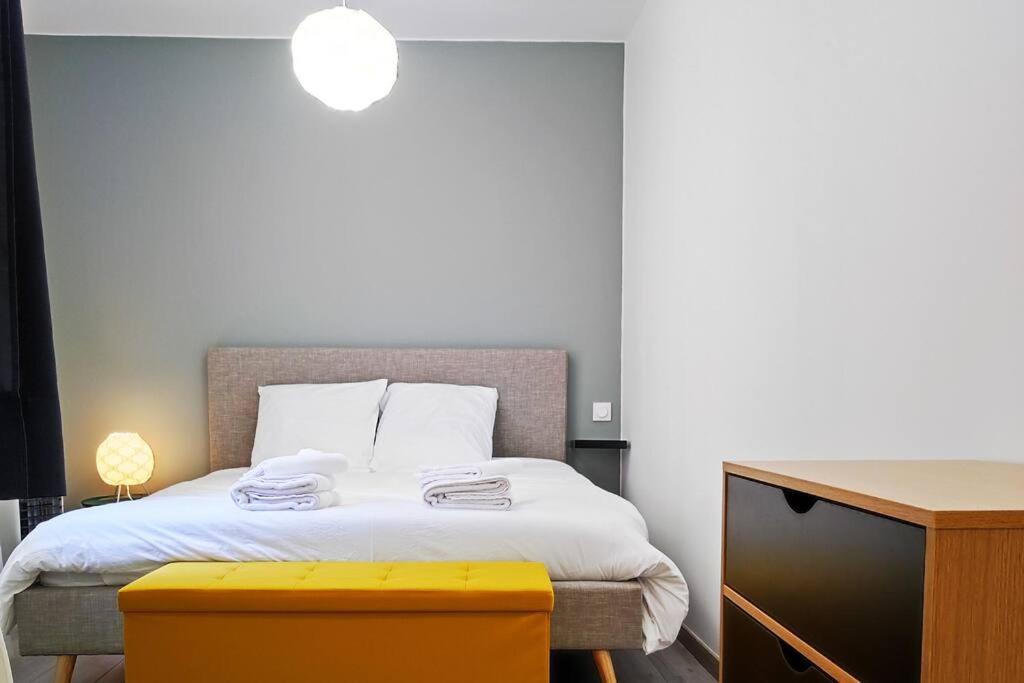Cocon De Charline - Charme Et Elegance Dans Le Centre Apartment Montauban Bagian luar foto